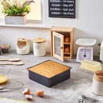 Connoisseur Square Cake Tin 9.5" (Loose Base)